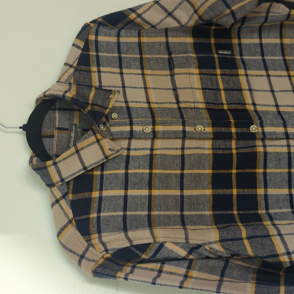 🌸 Eddie Bauer Men's Blue Yellow Tan Plaid Flannel Button Down Shirt Medium - Picture 3 of 9